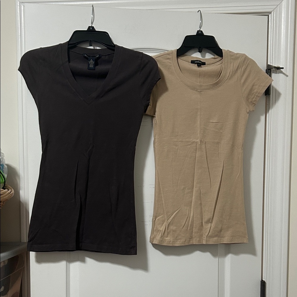 9 assorted women’s short sleeve Slim Fit Tops